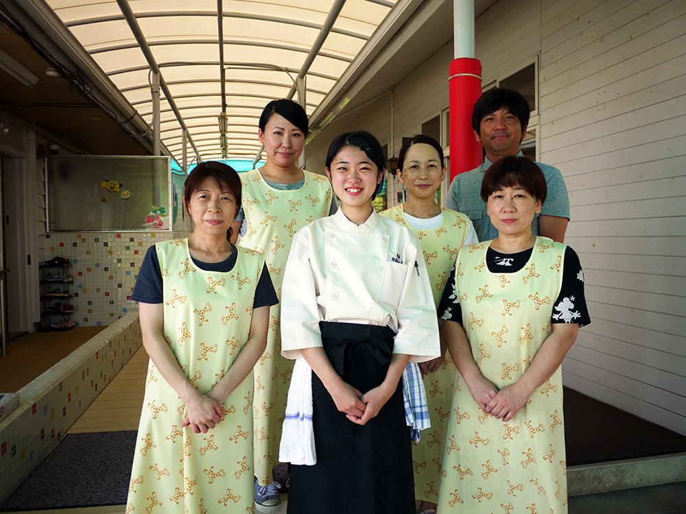 日本栄養専門学校 学生校外実習風景