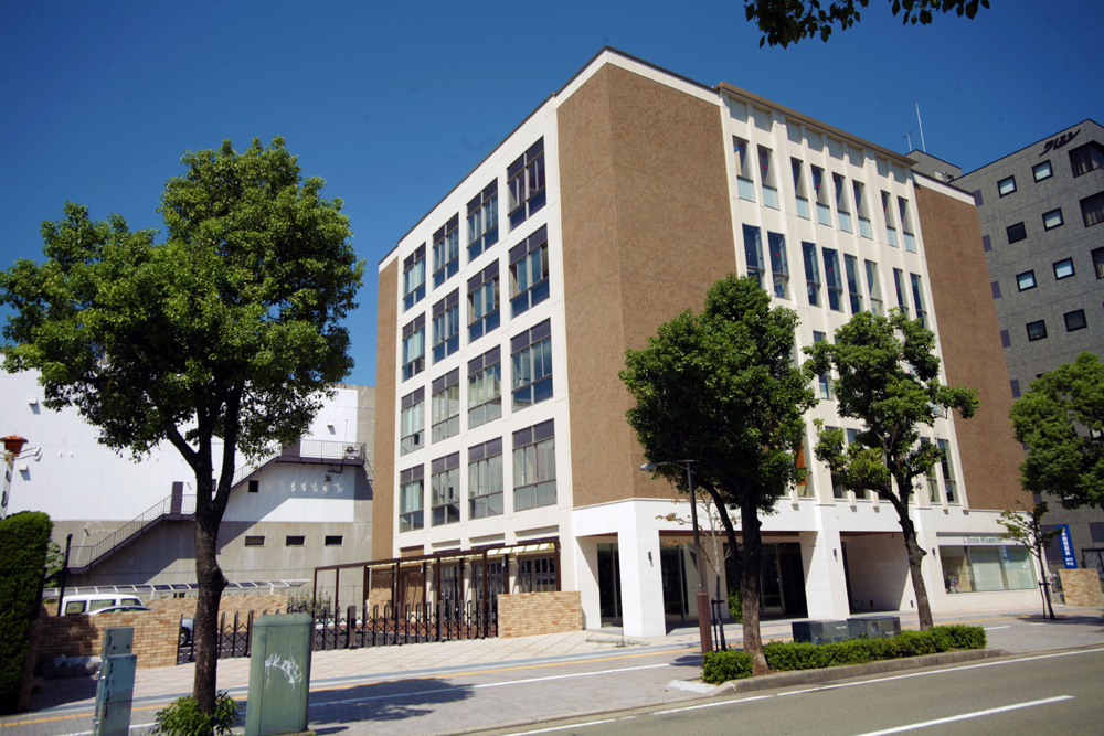 日本調理製菓専門学校 調理校舎全景 日本調理製菓専門学校 調理校舎全景